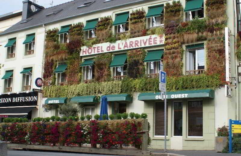 Hotel De L'Arrivee Guingamp Exterior photo